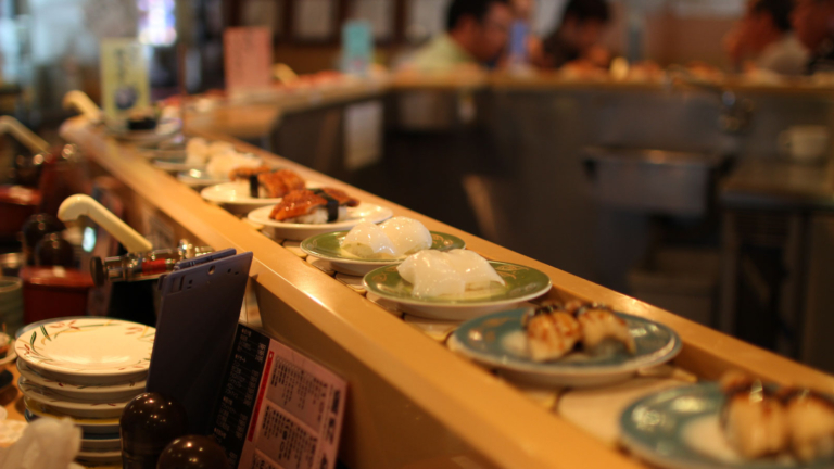 Kaiten Sushi Japanese Sushi Conveyor Belt The Japan Media