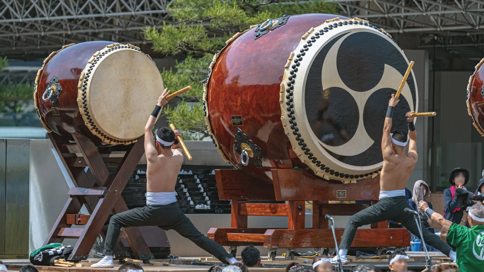 Traditional Japanese Music  Shamisen, Koto & Taiko Music 